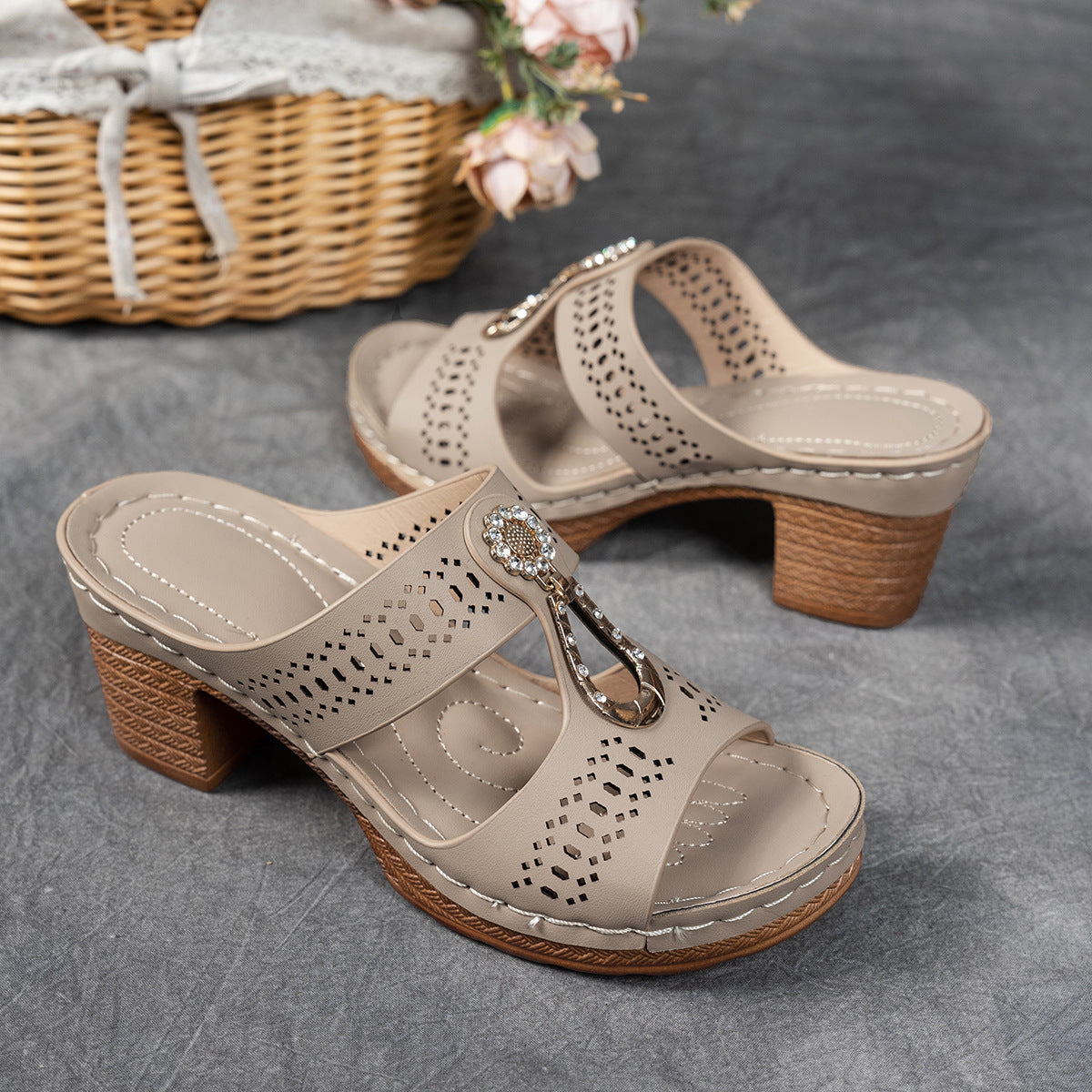 Isabella™ | Sandalias ortopédicas de confort con tacón alto