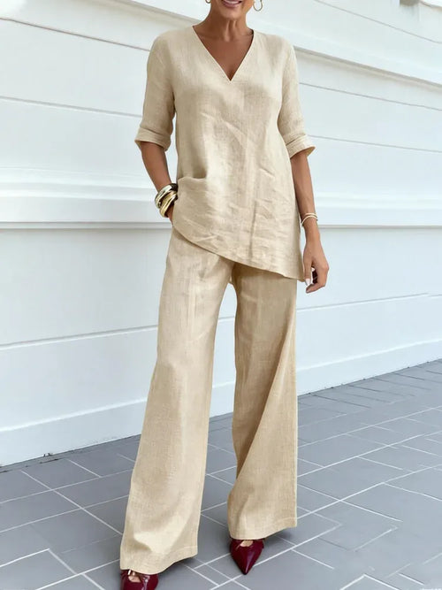 Susana | Conjunto de dos piezas con top de manga corta y pantalones rectos